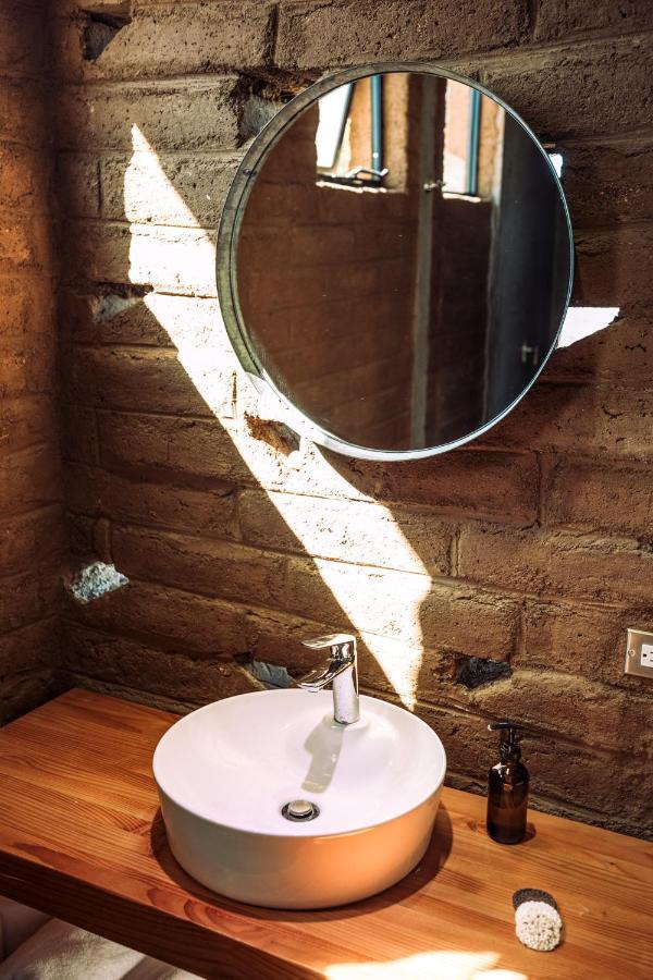 Uvauva Eco-Retreat Bed & Breakfast Вале де Гуадалупе Екстериор снимка